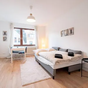 Apartment Exklusive 2-zimmer Neustadt 6